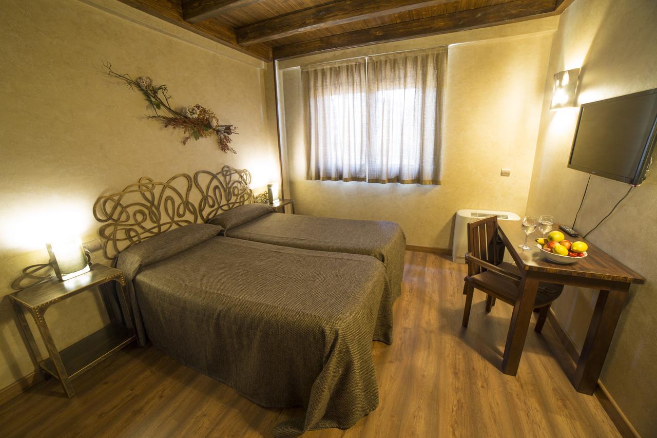 Hotel Albergue La Casa Del Peregrino El Acebo de San Miguel Zewnętrze zdjęcie